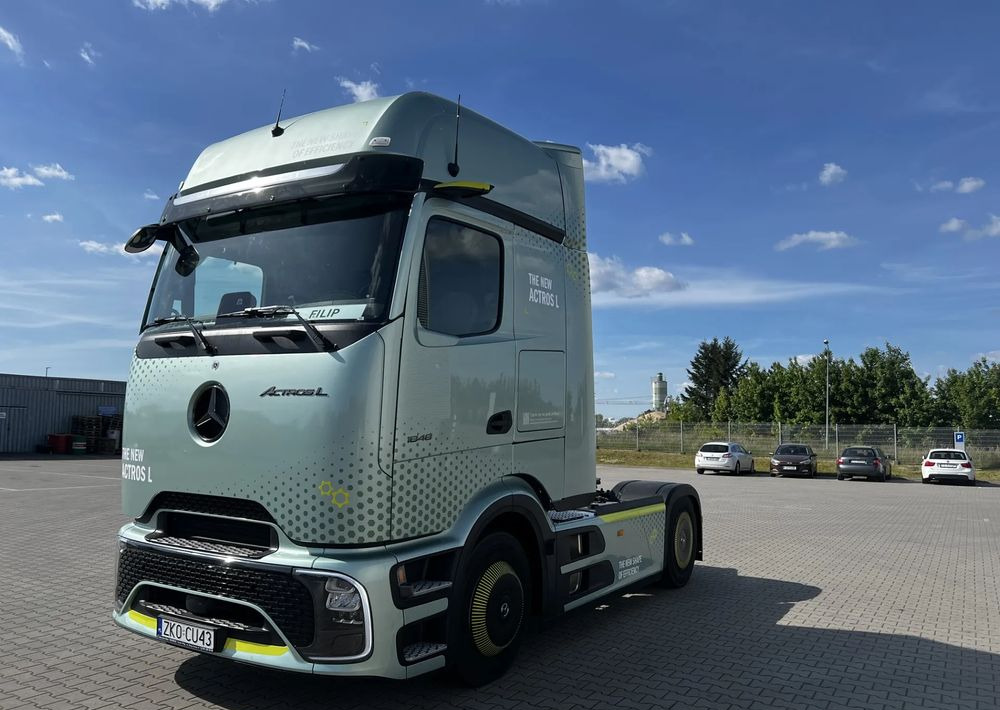 Mercedes-Benz Actros 1848 LS - Tracteur routier: photos 1 Mercedes-Benz Actros 1848 LS - Tracteur routier: photos 1