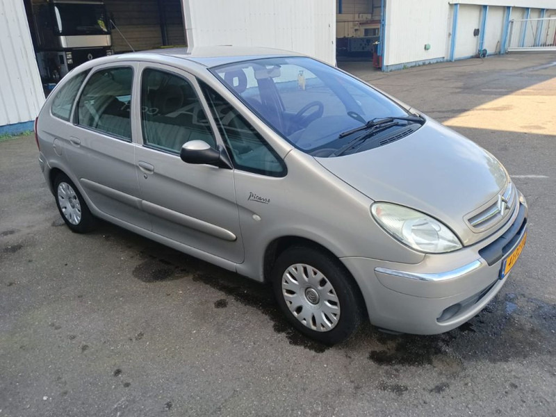 Citroën Xsara Picasso 1.8i - 16V , Airco - Voiture: photos 4 Citroën Xsara Picasso 1.8i - 16V , Airco - Voiture: photos 4