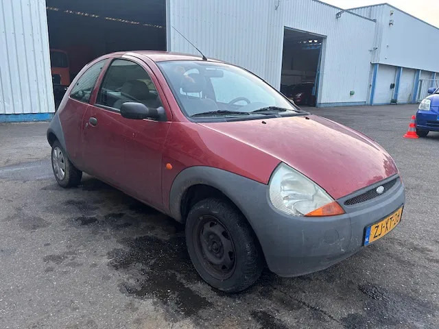 Ford Ka 1.3 , export / handel - Voiture: photos 4 Ford Ka 1.3 , export / handel - Voiture: photos 4
