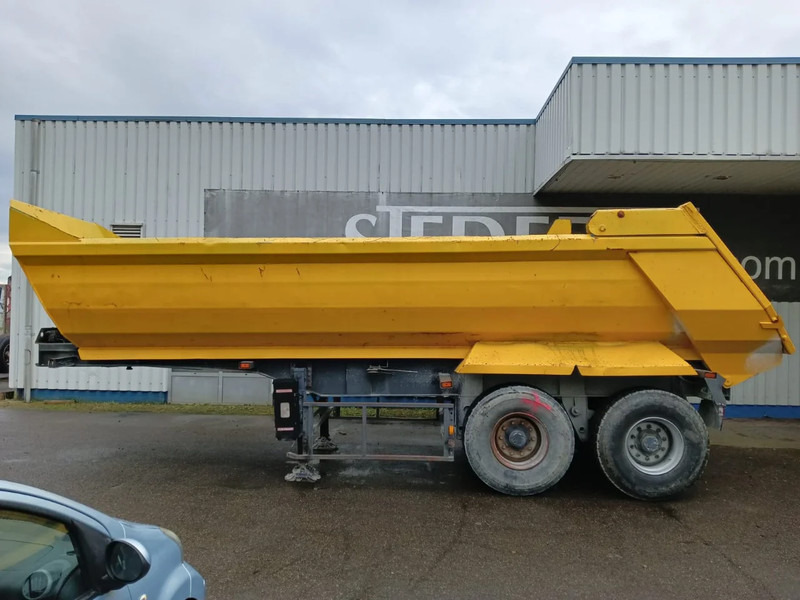 Fruehauf 2 Axle Steel Tipper , Spring Suspension , Drum Brakes - Semi-remorque benne: photos 2 Fruehauf 2 Axle Steel Tipper , Spring Suspension , Drum Brakes - Semi-remorque benne: photos 2
