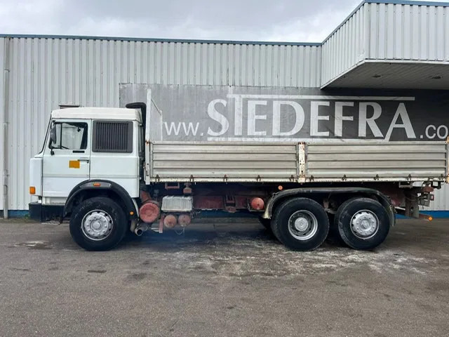 Iveco Turbostar 190-38 , 6x2 , V8 Watercooling , 3 Way Tipper , Spring Suspension , Manual - Camion benne: photos 2 Iveco Turbostar 190-38 , 6x2 , V8 Watercooling , 3 Way Tipper , Spring Suspension , Manual - Camion benne: photos 2
