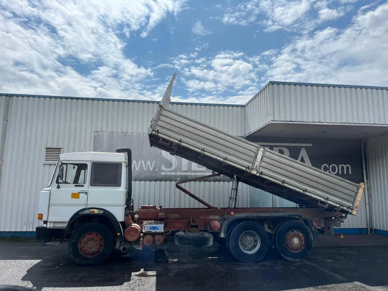 Iveco Turbostar 190-38 , 6x2 , V8 Watercooling , 3 Way Tipper , Spring Suspension , Manual - Camion benne: photos 5 Iveco Turbostar 190-38 , 6x2 , V8 Watercooling , 3 Way Tipper , Spring Suspension , Manual - Camion benne: photos 5