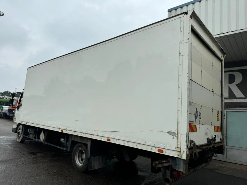 Renault Midlum 180 DXI, Spring Suspension, Drum Brakes - Camion fourgon: photos 5 Renault Midlum 180 DXI, Spring Suspension, Drum Brakes - Camion fourgon: photos 5