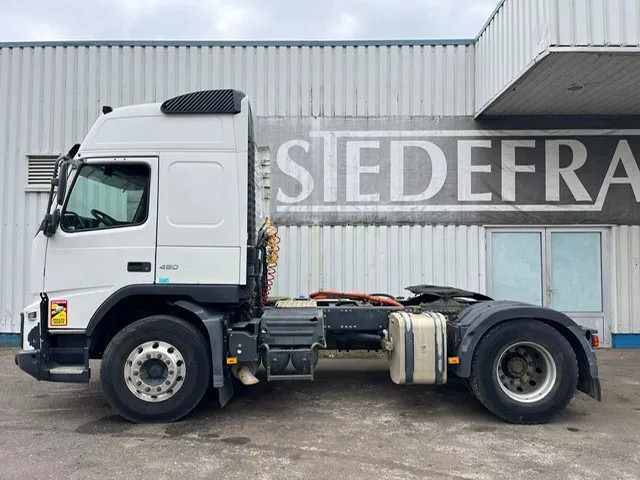 Volvo FMX 450 / FM 450 , Globetrotter , Tipper Hydraulics , French truck - Tracteur routier: photos 2 Volvo FMX 450 / FM 450 , Globetrotter , Tipper Hydraulics , French truck - Tracteur routier: photos 2
