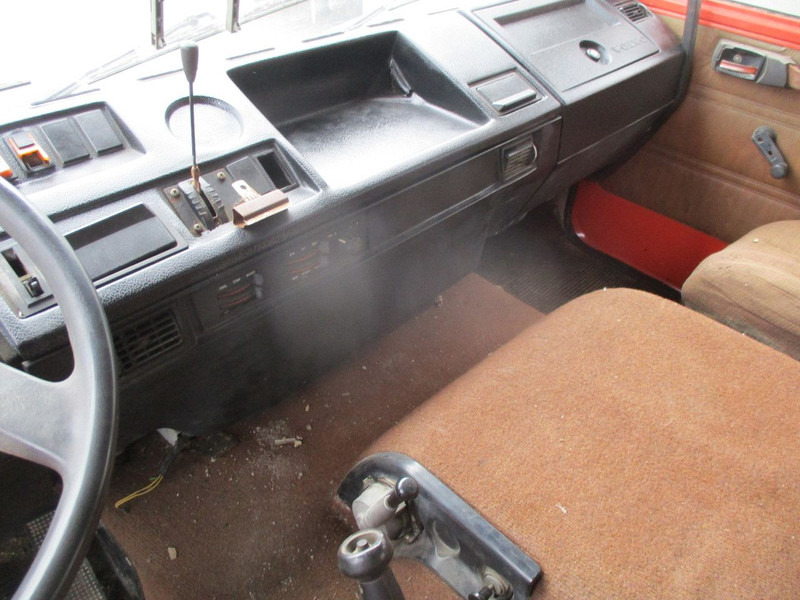 Châssis cabine Volvo F7 , 6x4 , Manual , Euro 1 , Telma Retarder , Spring suspension: photos 9