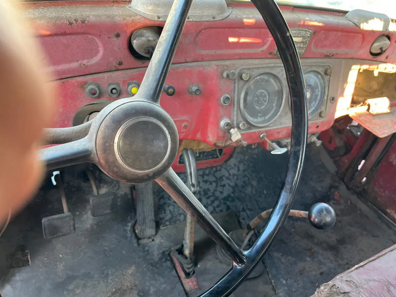 Camion benne Volvo L 485 06R , Tipper , Oldtimer for restauration: photos 10