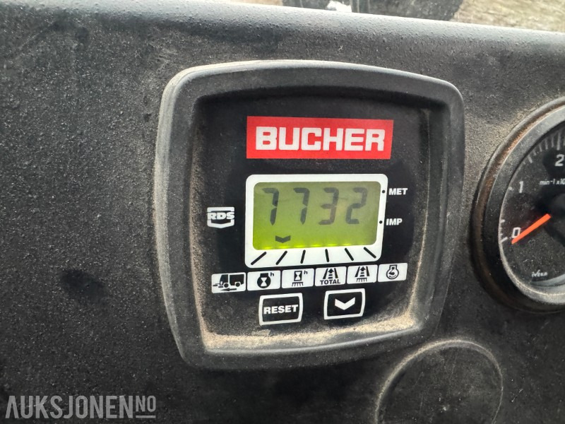 Matériel de chantier 1900 Andre Bucher CC5000 sopebil: photos 16 Matériel de chantier 1900 Andre Bucher CC5000 sopebil: photos 16
