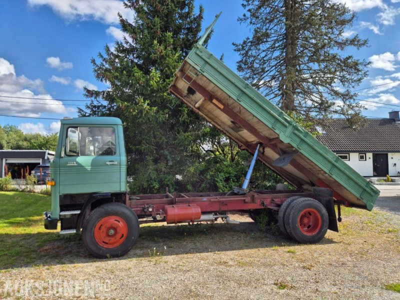 1971 Mercedes-Benz LP 1113 B tippbil restaureringsobjekt - Camion benne: photos 4 1971 Mercedes-Benz LP 1113 B tippbil restaureringsobjekt - Camion benne: photos 4