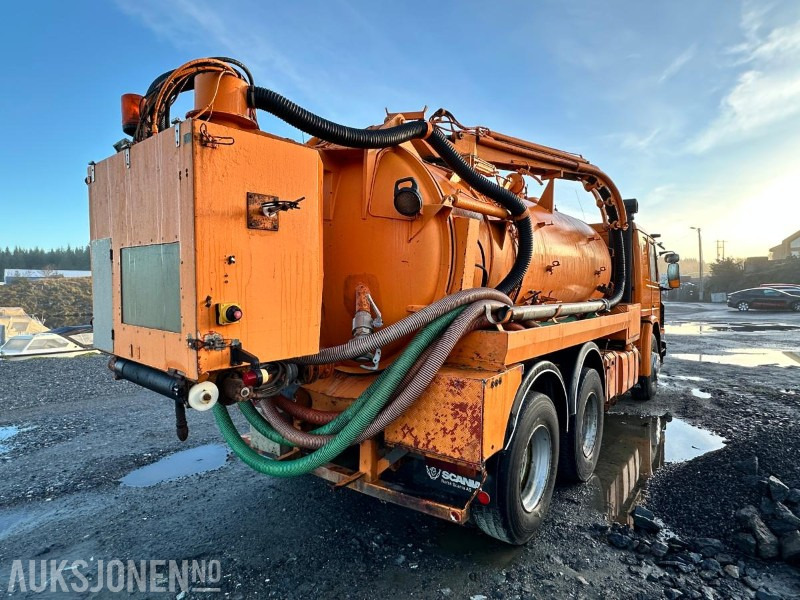 1984 Scania P112H 6X2 LSlamsuger / Sugebil – Motorredskap - Camion hydrocureur: photos 5 1984 Scania P112H 6X2 LSlamsuger / Sugebil – Motorredskap - Camion hydrocureur: photos 5