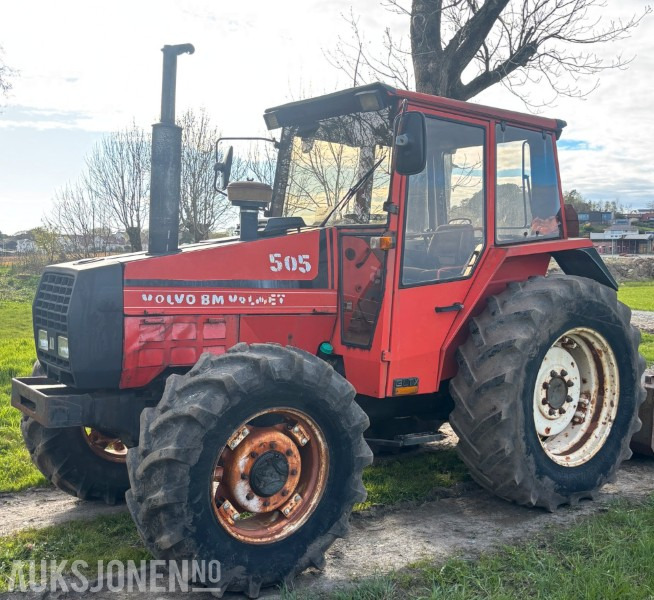 Tracteur agricole 1985 Valmet 505: photos 1