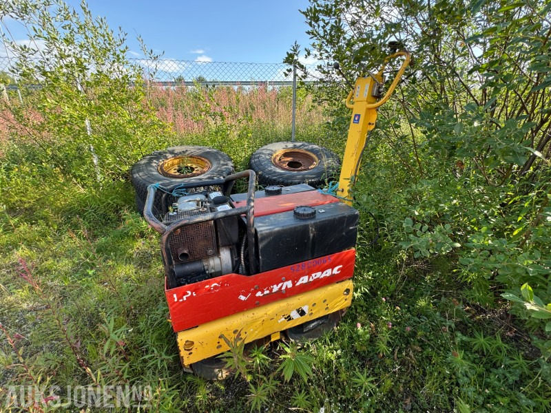 2000 Dynapac LP650H Komprimator / vibroplate - Compacteur: photos 2 2000 Dynapac LP650H Komprimator / vibroplate - Compacteur: photos 2