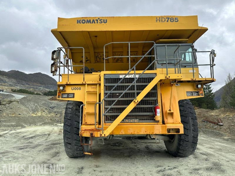 2001 Komatsu HD 785-5 Tipptruck - 91 tonns lastekapasitet - Registrert med sorte skilter - - Tombereau: photos 2 2001 Komatsu HD 785-5 Tipptruck - 91 tonns lastekapasitet - Registrert med sorte skilter - - Tombereau: photos 2