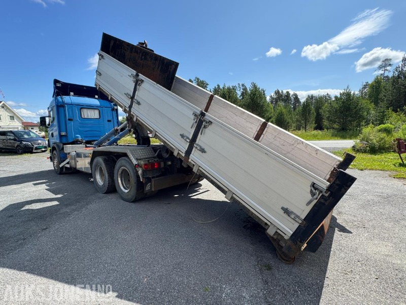 2001 Scania R 164GB 6X2NA 480 / krokbil med flak og uttak for kran - Camion ampliroll: photos 3 2001 Scania R 164GB 6X2NA 480 / krokbil med flak og uttak for kran - Camion ampliroll: photos 3