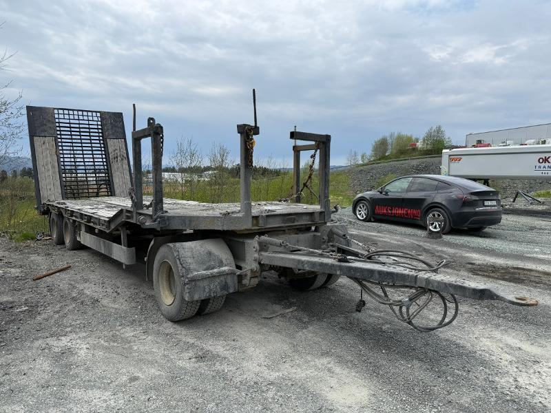 2006 Damm Slephenger med hydraulisk kjørebro og Batteridrevet hydraulikk - Remorque porte-engin surbaissée: photos 3 2006 Damm Slephenger med hydraulisk kjørebro og Batteridrevet hydraulikk - Remorque porte-engin surbaissée: photos 3