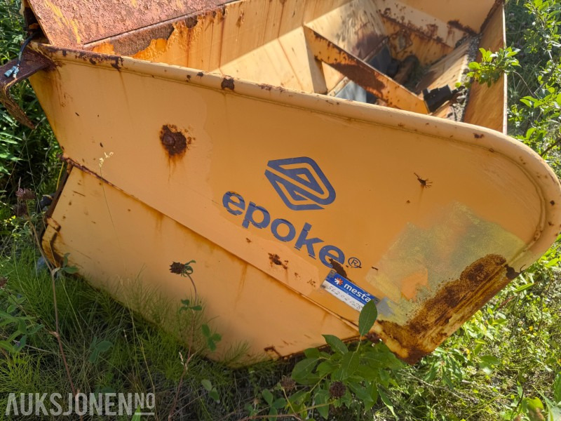 2006 EPOKE TKB 9-280 Etterhengende spreder - Matériel de chantier: photos 2 2006 EPOKE TKB 9-280 Etterhengende spreder - Matériel de chantier: photos 2