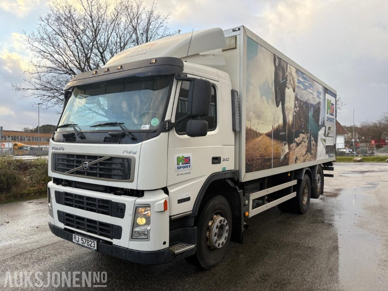 2006 Volvo FM 340 6x2 skapbil m/ løftelem - Camion fourgon: photos 1 2006 Volvo FM 340 6x2 skapbil m/ løftelem - Camion fourgon: photos 1