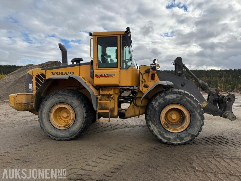 2006 Volvo L120E - Sentralsmøring - 14887 timer - Chargeuse sur pneus: photos 4 2006 Volvo L120E - Sentralsmøring - 14887 timer - Chargeuse sur pneus: photos 4