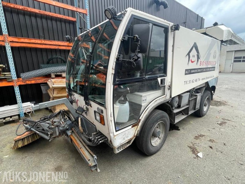 2007 AEBI MFH 5000 FEIE/KOSTEBIL - ROTERENDE FEIEBIL - IVECO MOTOR - KLIMA - 8800 TIMER. - Matériel de chantier: photos 1 2007 AEBI MFH 5000 FEIE/KOSTEBIL - ROTERENDE FEIEBIL - IVECO MOTOR - KLIMA - 8800 TIMER. - Matériel de chantier: photos 1