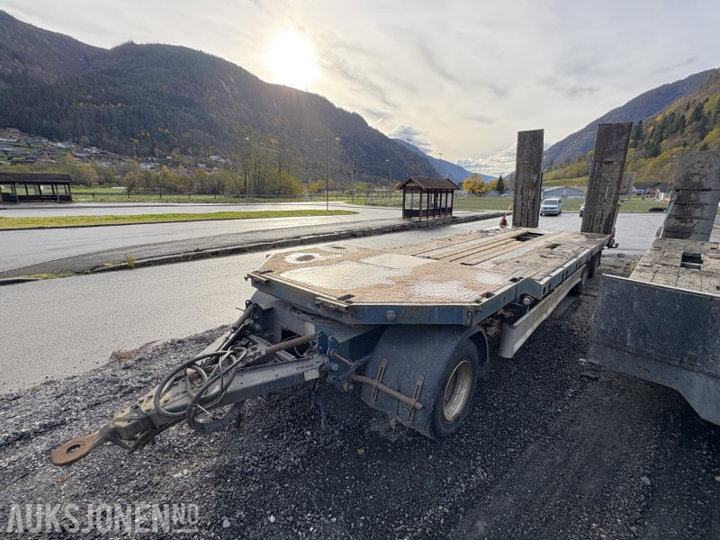 2007 Damm 3-akslet maskinhenger - EU godkjent til 28.05.2026 - Remorque porte-engin surbaissée: photos 1 2007 Damm 3-akslet maskinhenger - EU godkjent til 28.05.2026 - Remorque porte-engin surbaissée: photos 1