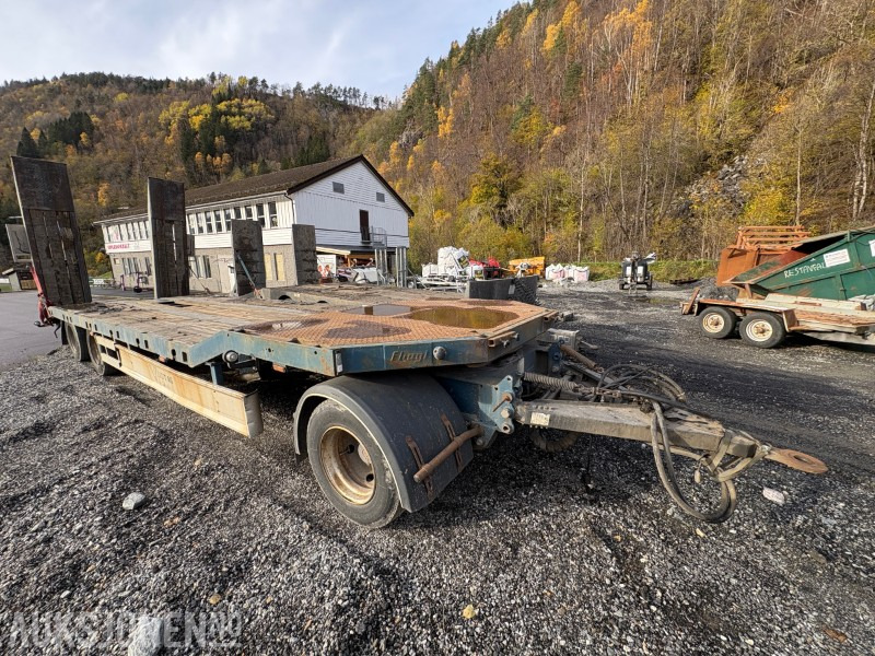 2007 Damm 3-akslet maskinhenger - EU godkjent til 28.05.2026 - Remorque porte-engin surbaissée: photos 2 2007 Damm 3-akslet maskinhenger - EU godkjent til 28.05.2026 - Remorque porte-engin surbaissée: photos 2