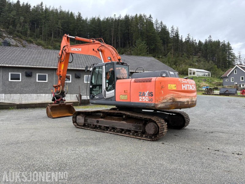 2007 Hitachi Hitachi ZX250LC-3 indexator rt80 rototilt - Pelle: photos 4 2007 Hitachi Hitachi ZX250LC-3 indexator rt80 rototilt - Pelle: photos 4