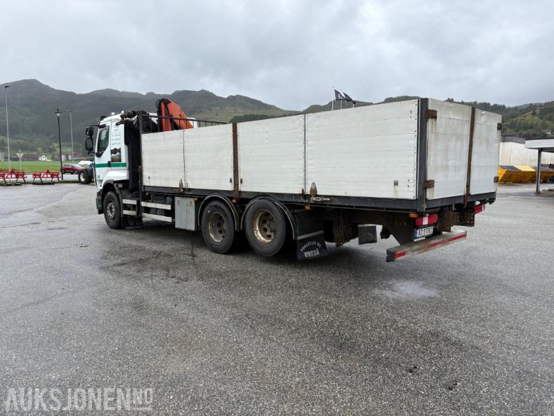 2008 Renault Premium 450 - Camion grue: photos 5 2008 Renault Premium 450 - Camion grue: photos 5