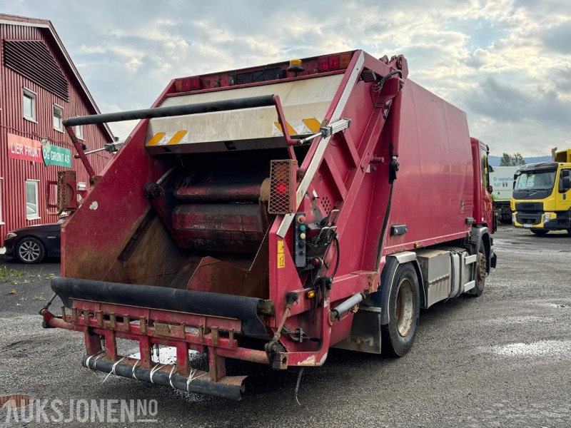 2009 Scania P-serie renovasjonsbil / NTM påbygg - Benne à ordures ménagères: photos 5 2009 Scania P-serie renovasjonsbil / NTM påbygg - Benne à ordures ménagères: photos 5