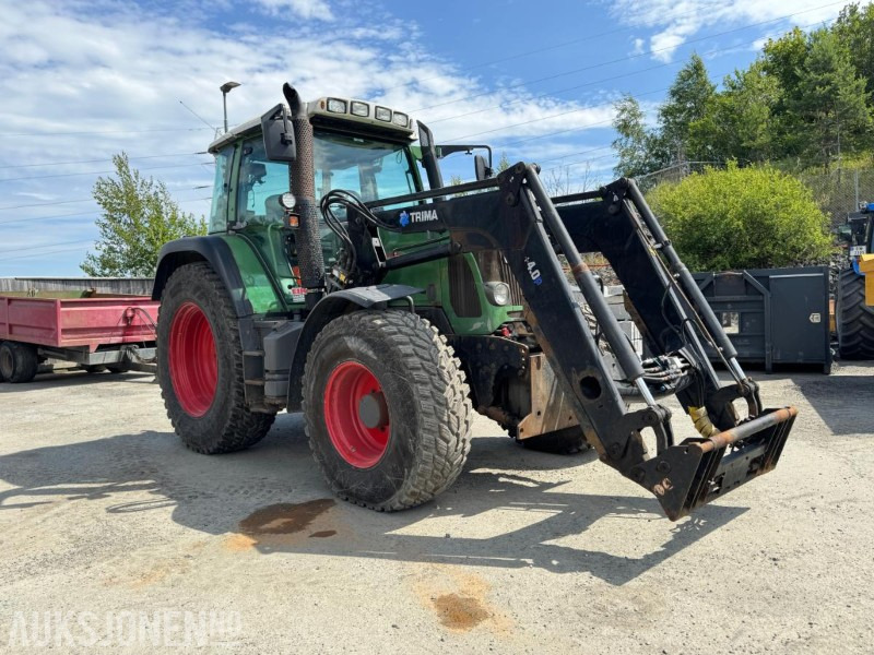 2010 Fendt 412 Vario traktor m/Trima frontlaster –9793 t – V-plog + ekstra hjulsett inkl. - Tracteur agricole: photos 5 2010 Fendt 412 Vario traktor m/Trima frontlaster –9793 t – V-plog + ekstra hjulsett inkl. - Tracteur agricole: photos 5
