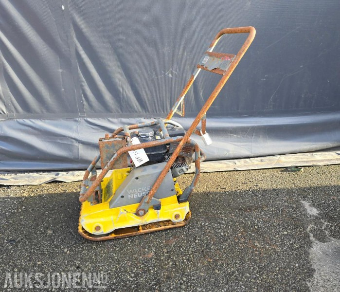 2010 Wacker Neuson WP1550A - Compacteur: photos 1 2010 Wacker Neuson WP1550A - Compacteur: photos 1