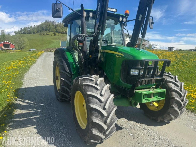 2012 John Deere 5100R 40 km med laster - Tracteur agricole: photos 3 2012 John Deere 5100R 40 km med laster - Tracteur agricole: photos 3