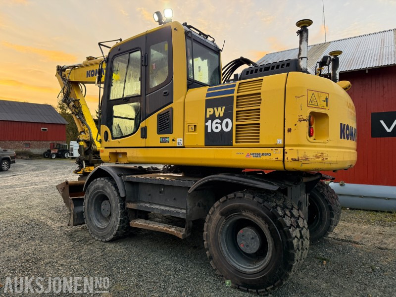 2015 Komatsu PW 160-8 Velutstyrt hjulgraver med Engcon rototilt, Leica GPS og sentralsmøring - Pelle: photos 5 2015 Komatsu PW 160-8 Velutstyrt hjulgraver med Engcon rototilt, Leica GPS og sentralsmøring - Pelle: photos 5