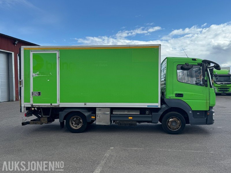 2015 Mercedes-Benz ATEGO - Skapbil med løftelem - Lett lastebil - Camion fourgon: photos 3 2015 Mercedes-Benz ATEGO - Skapbil med løftelem - Lett lastebil - Camion fourgon: photos 3
