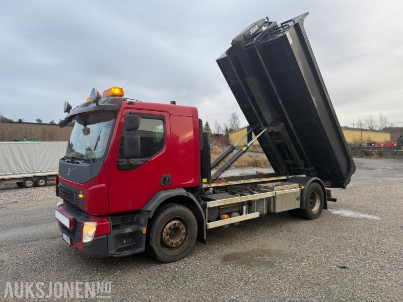 2016 Volvo FE 320 4X2 KROKBIL M/10 KUBIKKS GRUSKASSE - JOABKROK - SERVICEHISTORIKK. - Camion ampliroll: photos 1 2016 Volvo FE 320 4X2 KROKBIL M/10 KUBIKKS GRUSKASSE - JOABKROK - SERVICEHISTORIKK. - Camion ampliroll: photos 1