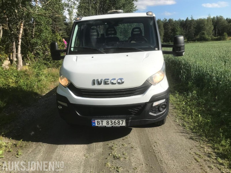 2018 Iveco Daily, Planbil, Hengerfeste, Webasto - Camion plateau: photos 4 2018 Iveco Daily, Planbil, Hengerfeste, Webasto - Camion plateau: photos 4