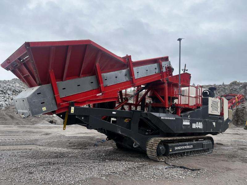 2018 Sandvik UH440i mobil konknuser - cone crusher - Concasseur à cône: photos 1 2018 Sandvik UH440i mobil konknuser - cone crusher - Concasseur à cône: photos 1