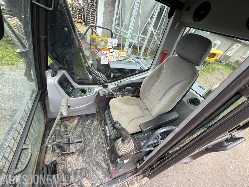 Pelle 2019 Hardlife HE80 beltegraver med 882 timer! - Tiltrotator - 2 skuffer: photos 17