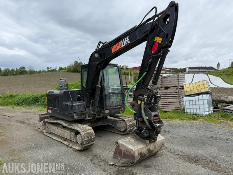 2019 Hardlife HE80 beltegraver med 882 timer! - Tiltrotator - 2 skuffer - Pelle: photos 2 2019 Hardlife HE80 beltegraver med 882 timer! - Tiltrotator - 2 skuffer - Pelle: photos 2