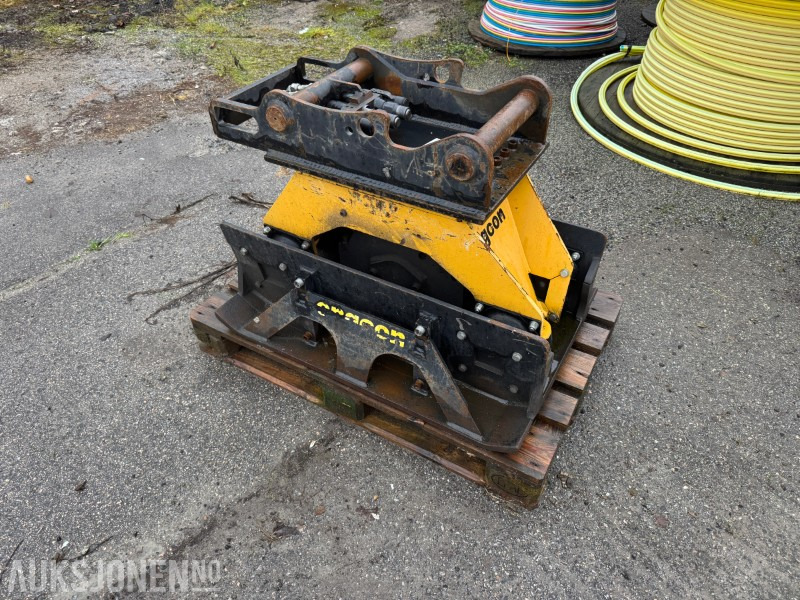 2021 Engcon PP3200 Vibroplate for gravemaskin med OQ60 feste - Compacteur: photos 1 2021 Engcon PP3200 Vibroplate for gravemaskin med OQ60 feste - Compacteur: photos 1