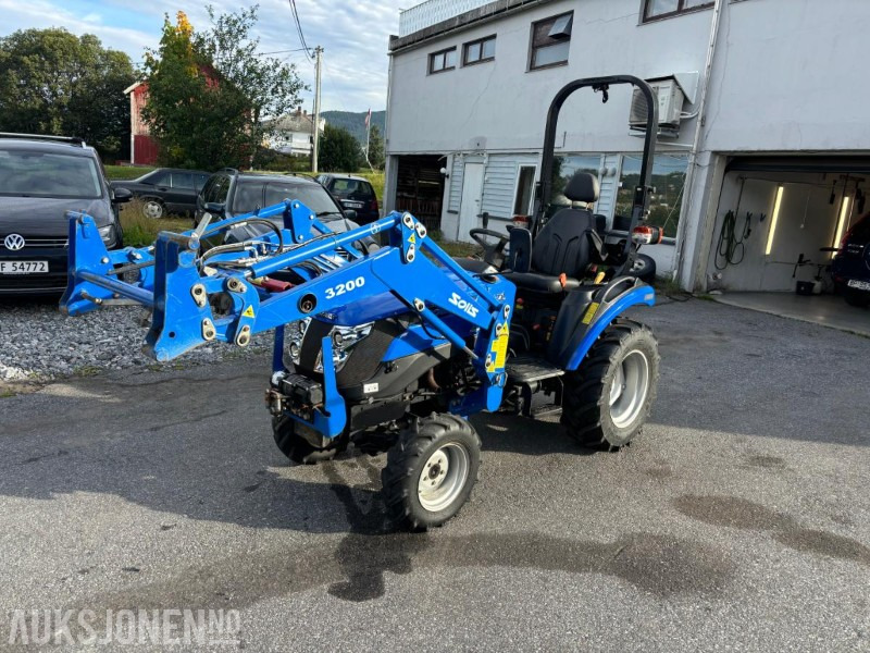 Tracteur agricole 2021 Solis 26 Hydrostat med laster: photos 1