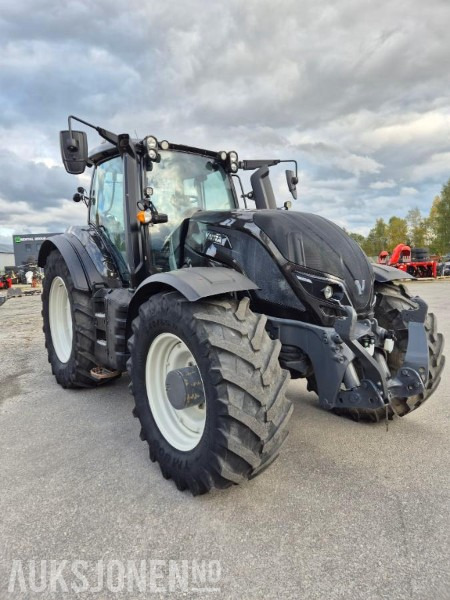 2021 Valtra T254 traktor 4X4, FRONTHYDRAULIKK, VENDBAR FØRERPLASS - Tracteur agricole: photos 3 2021 Valtra T254 traktor 4X4, FRONTHYDRAULIKK, VENDBAR FØRERPLASS - Tracteur agricole: photos 3