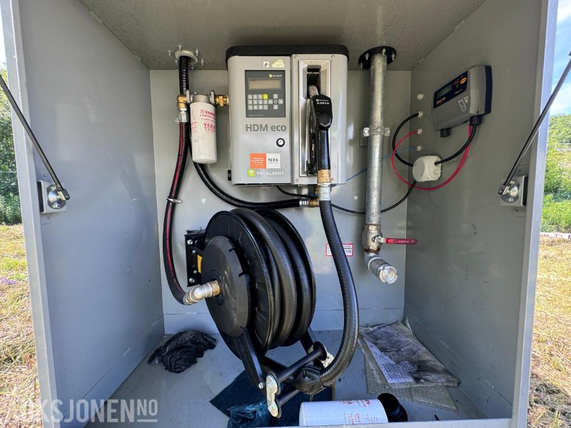 2022 Veratank 10.000 Liter - Dieseltank - Ståltank med dobbelvegg - HDM 80 eco Box - Piusi slangetrommel 10 m slange - OCIO Overfyllingsvern - Matériel de chantier: photos 5 2022 Veratank 10.000 Liter - Dieseltank - Ståltank med dobbelvegg - HDM 80 eco Box - Piusi slangetrommel 10 m slange - OCIO Overfyllingsvern - Matériel de chantier: photos 5