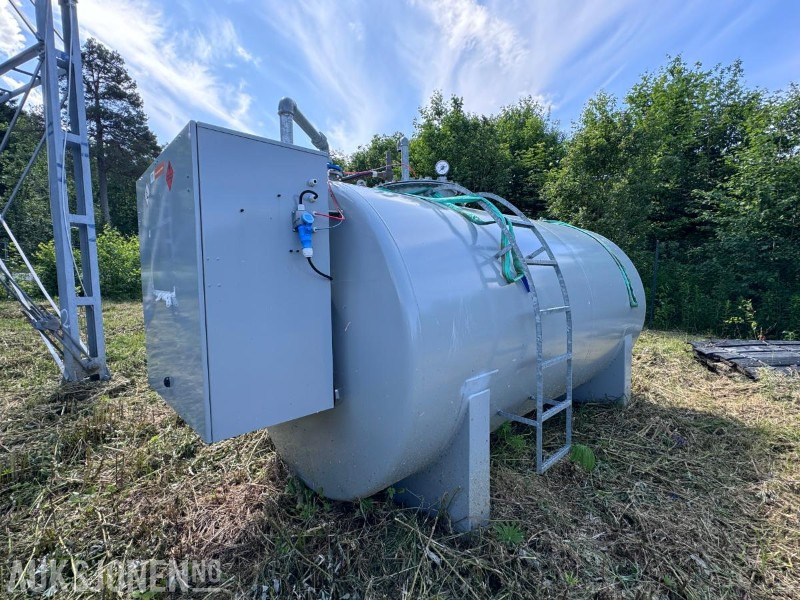 2022 Veratank 10.000 Liter - Dieseltank - Ståltank med dobbelvegg - HDM 80 eco Box - Piusi slangetrommel 10 m slange - OCIO Overfyllingsvern - Matériel de chantier: photos 1 2022 Veratank 10.000 Liter - Dieseltank - Ståltank med dobbelvegg - HDM 80 eco Box - Piusi slangetrommel 10 m slange - OCIO Overfyllingsvern - Matériel de chantier: photos 1