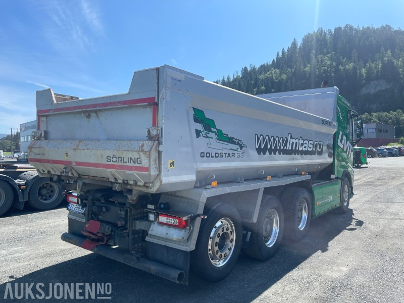 2022 Volvo FH 540 8X4 Tippbil, Tridem luftfjæring og hydraulisk styrt løpeaksel med single hjul - Camion benne: photos 4 2022 Volvo FH 540 8X4 Tippbil, Tridem luftfjæring og hydraulisk styrt løpeaksel med single hjul - Camion benne: photos 4
