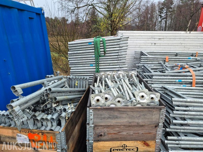 2023 Global Stillas - Stor stillaspakke - Fasadestillas - Brukt på kun 1 prosjekt - Matériel de chantier: photos 3 2023 Global Stillas - Stor stillaspakke - Fasadestillas - Brukt på kun 1 prosjekt - Matériel de chantier: photos 3
