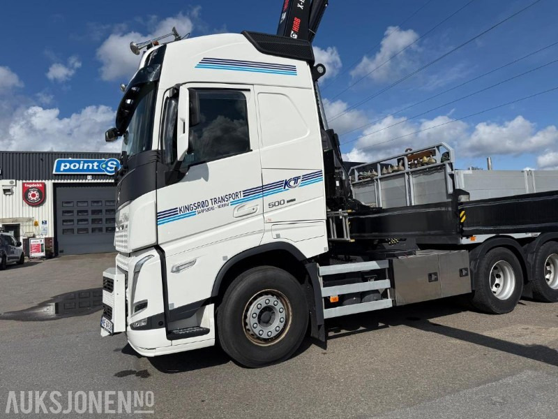2023 Volvo FH500 KRANBIL HIABKRAN SERVICEHISTORIKK - Camion grue: photos 4 2023 Volvo FH500 KRANBIL HIABKRAN SERVICEHISTORIKK - Camion grue: photos 4