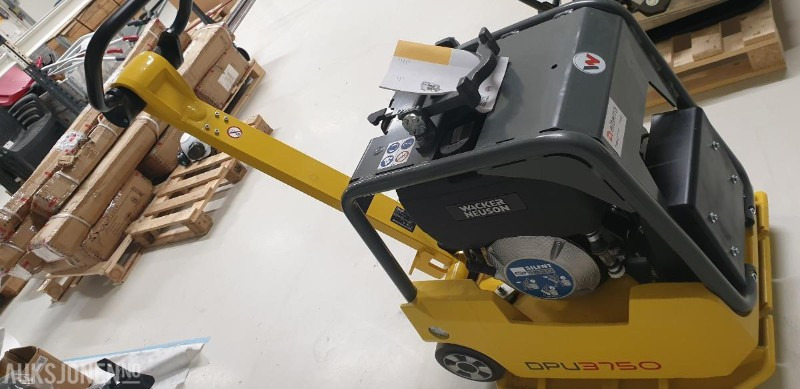 2024 Wacker DPU3750 Vibroplate - Compacteur: photos 2 2024 Wacker DPU3750 Vibroplate - Compacteur: photos 2