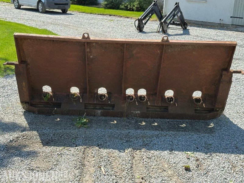 3meter Stubbebryter med 8 tenner - dyrkeskjær til doser - Matériel de chantier: photos 4 3meter Stubbebryter med 8 tenner - dyrkeskjær til doser - Matériel de chantier: photos 4