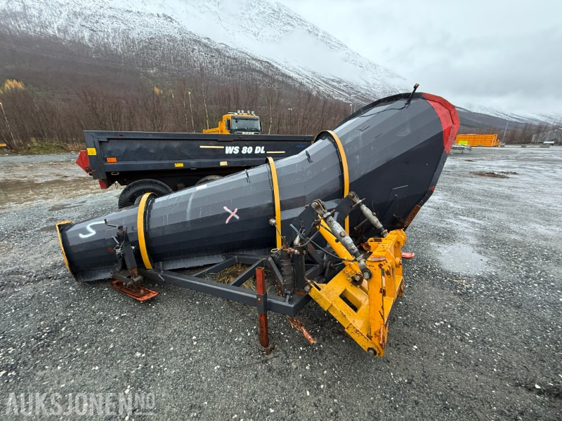 1990 Tellefsdal 3600U Diagonalplog - Accessoire pour Engins de chantier: photos 1 1990 Tellefsdal 3600U Diagonalplog - Accessoire pour Engins de chantier: photos 1