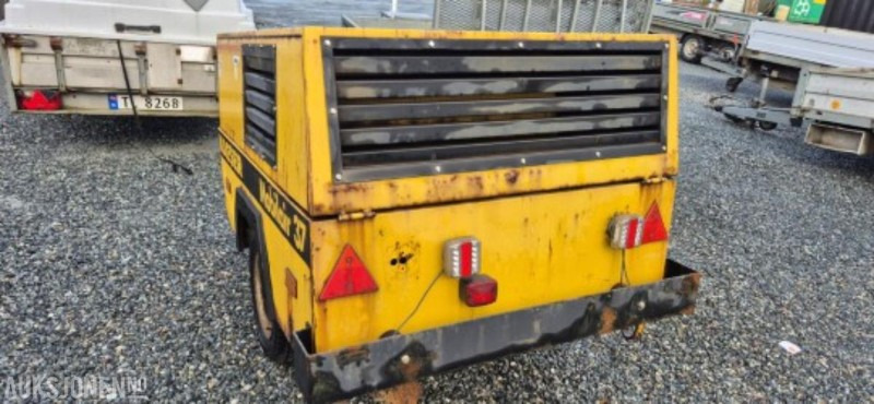 1994 Kaeser M37 - Accessoire pour Engins de chantier: photos 2 1994 Kaeser M37 - Accessoire pour Engins de chantier: photos 2