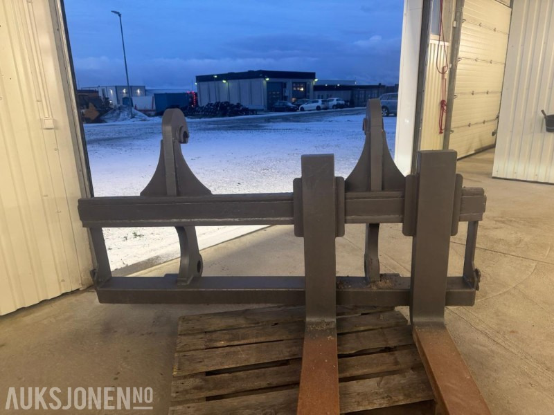 2016 Ufo pallegafler Stort BM feste - Accessoire pour Engins de chantier: photos 3 2016 Ufo pallegafler Stort BM feste - Accessoire pour Engins de chantier: photos 3